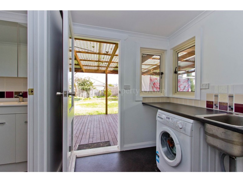 9 Little Green Street, Invermay TAS 7248
