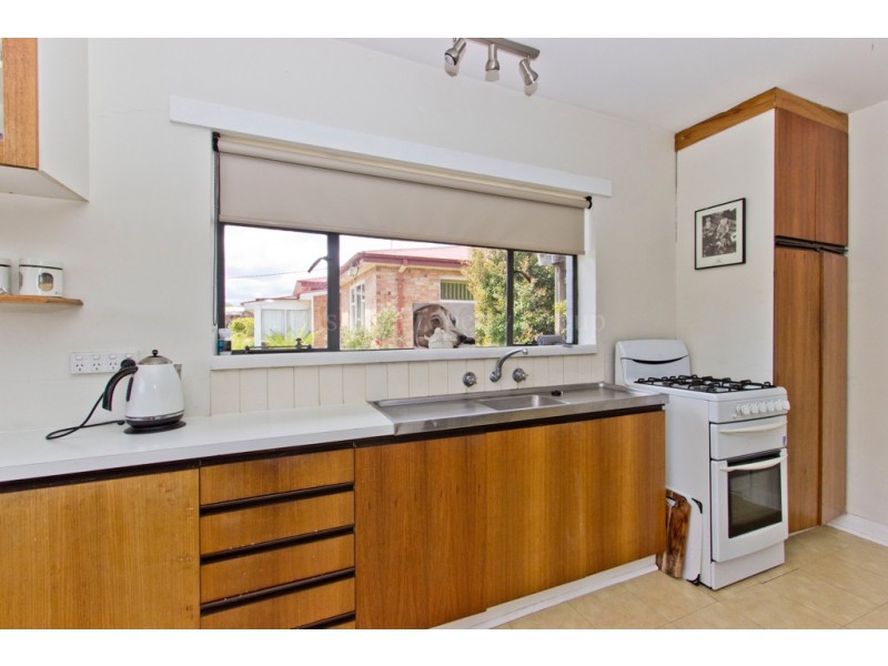 75 Cherry Road, Trevallyn TAS 7250