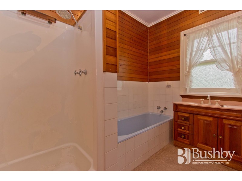 2 Anthony Street, Trevallyn TAS 7250