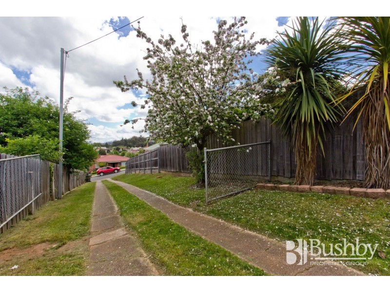 2 Anthony Street, Trevallyn TAS 7250