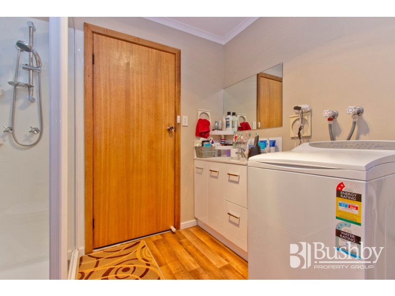3/1-3 Norman Court, Newnham TAS 7248