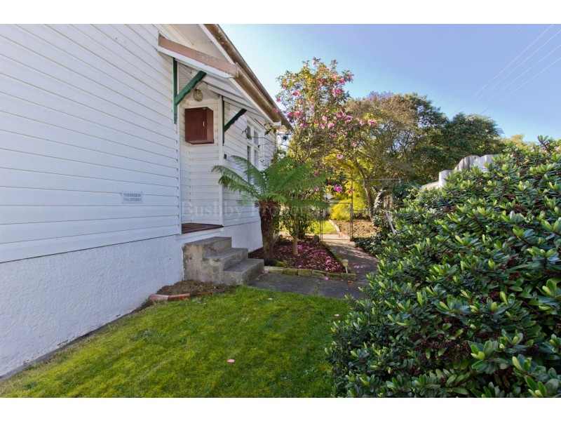 18 Derby Street, Mowbray TAS 7248