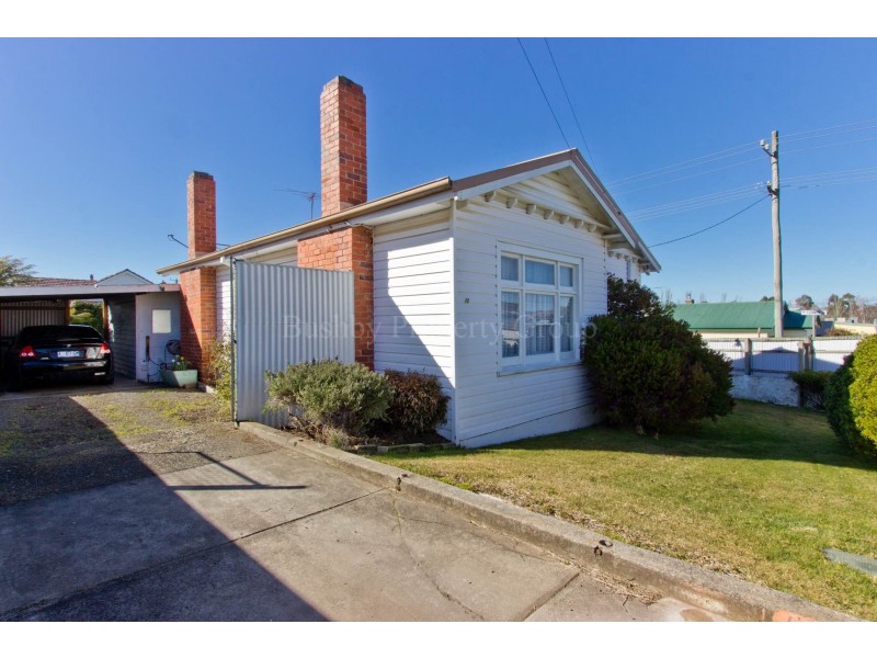 18 Derby Street, Mowbray TAS 7248