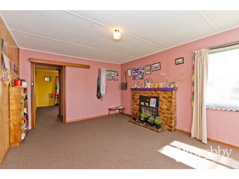 129 Hargraves Crescent, Mayfield TAS 7248