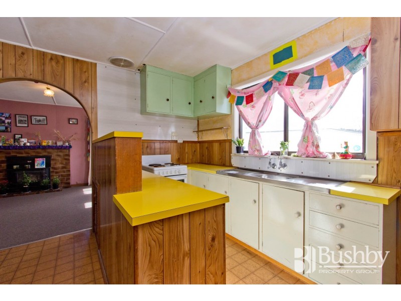 129 Hargraves Crescent, Mayfield TAS 7248