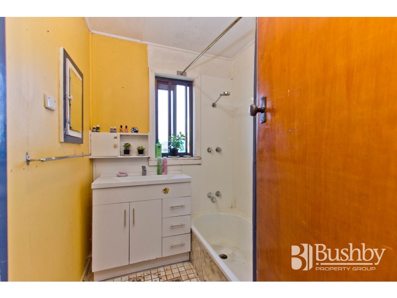 129 Hargraves Crescent, Mayfield TAS 7248