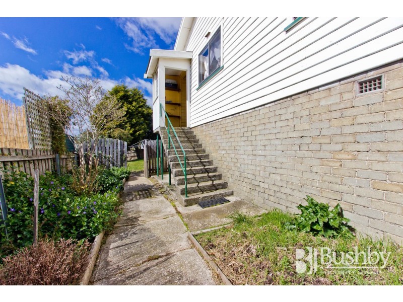 129 Hargraves Crescent, Mayfield TAS 7248