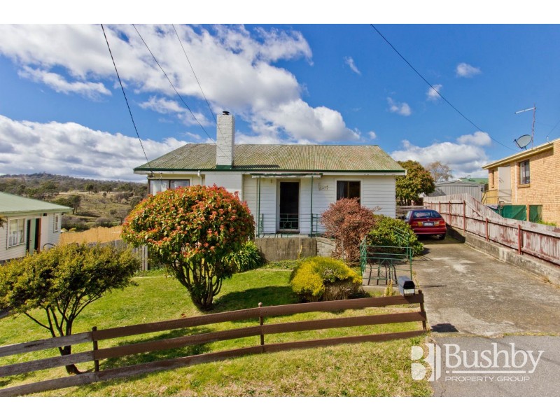 129 Hargraves Crescent, Mayfield TAS 7248