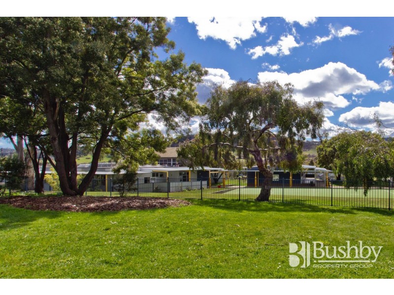 11 Naroo Street, Waverley TAS 7250