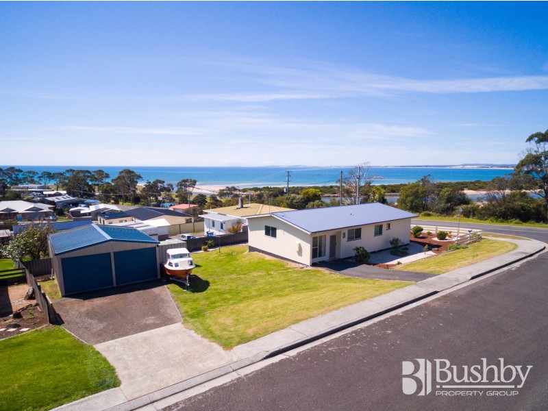 14 Emma Street, Bridport TAS 7262
