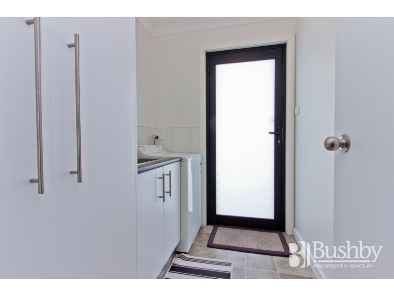 1/148 Cormiston Road, Riverside TAS 7250