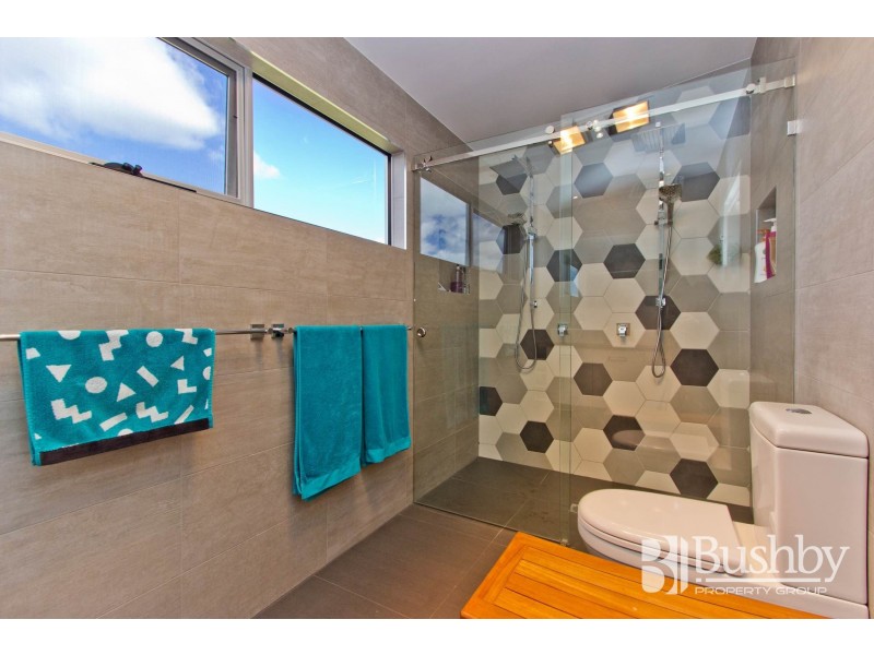 204 Freshwater Point Road, Legana TAS 7277