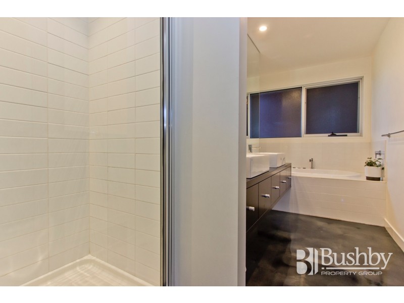 204 Freshwater Point Road, Legana TAS 7277