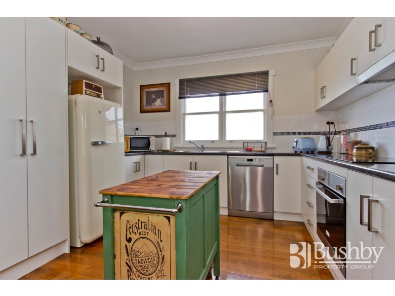10 Clark Street, Mowbray TAS 7248