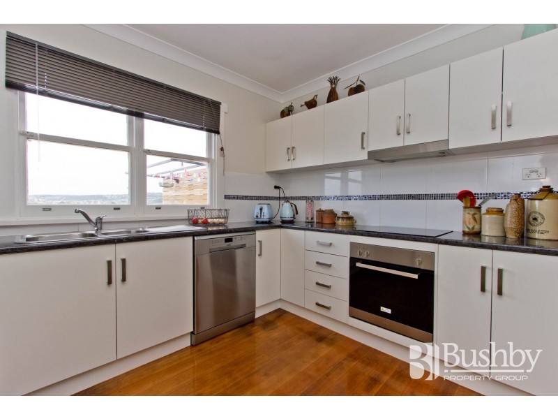 10 Clark Street, Mowbray TAS 7248