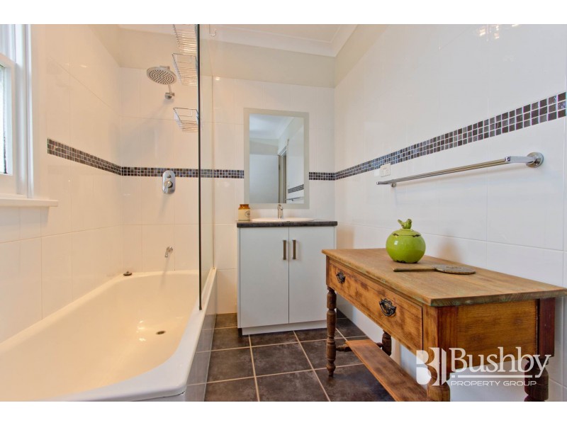 10 Clark Street, Mowbray TAS 7248