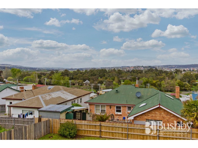 10 Clark Street, Mowbray TAS 7248