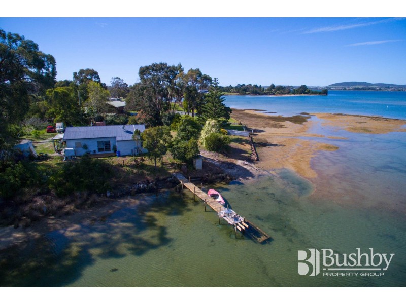 1196 Greens Beach Road, Kelso TAS 7270