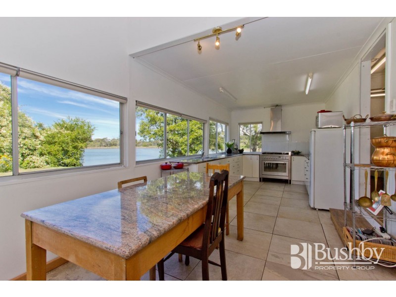 1196 Greens Beach Road, Kelso TAS 7270