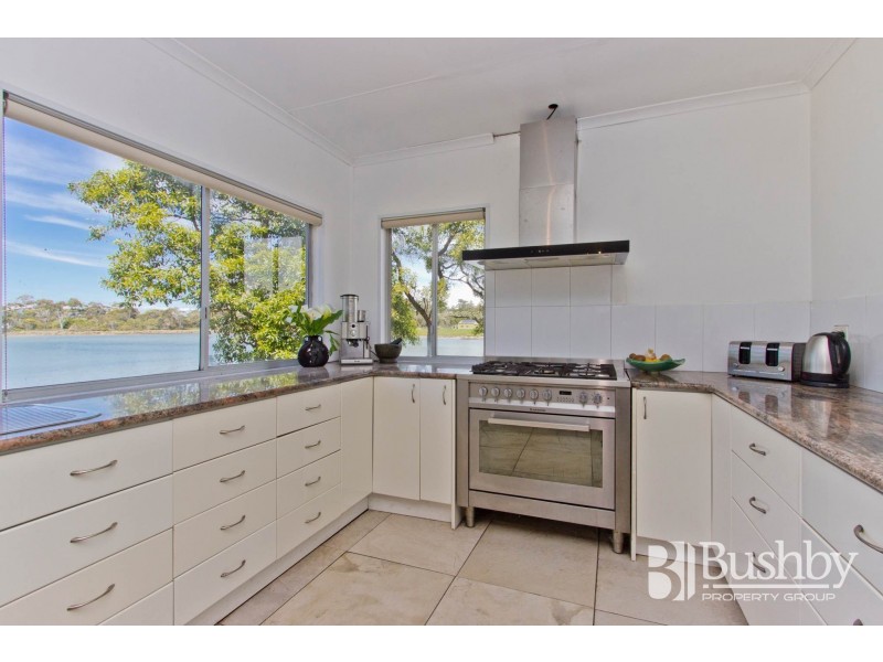1196 Greens Beach Road, Kelso TAS 7270