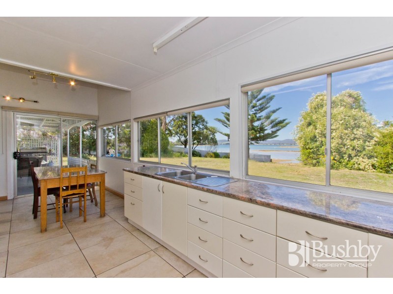1196 Greens Beach Road, Kelso TAS 7270