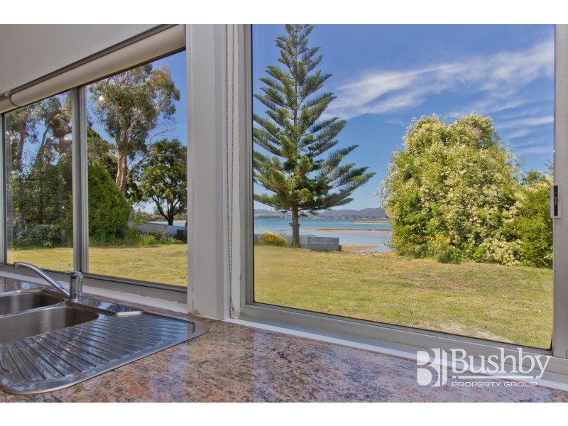 1196 Greens Beach Road, Kelso TAS 7270