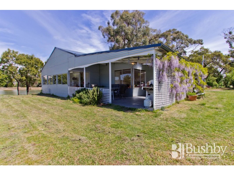 1196 Greens Beach Road, Kelso TAS 7270