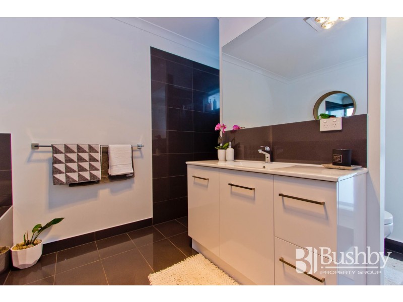 53 Louisa Street, Bracknell TAS 7302