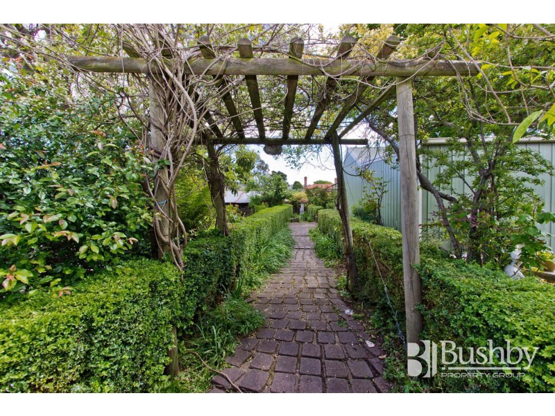 10 Home Street, Invermay TAS 7248