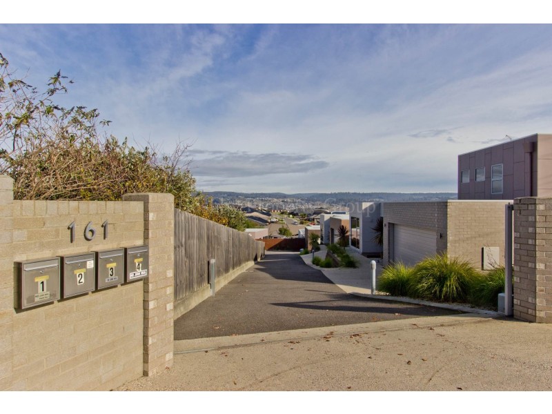 2/161 Alanvale Road, Newnham TAS 7248