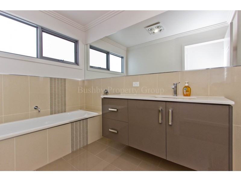 2/161 Alanvale Road, Newnham TAS 7248