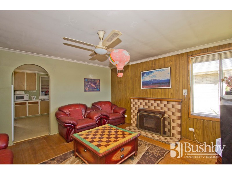 24 Pioneer Parade, Ravenswood TAS 7250