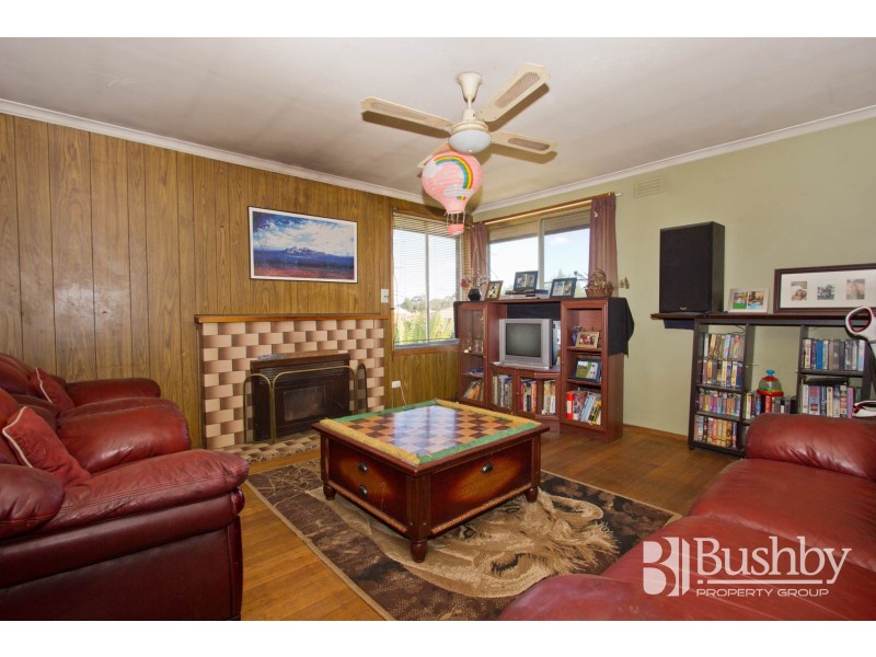 24 Pioneer Parade, Ravenswood TAS 7250