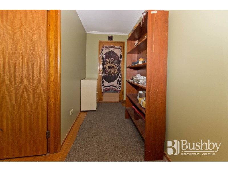 24 Pioneer Parade, Ravenswood TAS 7250