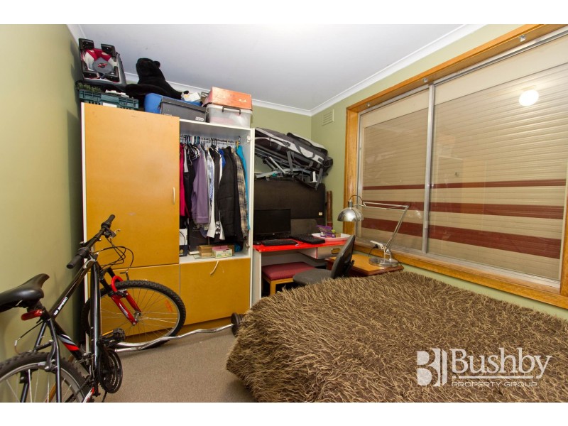 24 Pioneer Parade, Ravenswood TAS 7250
