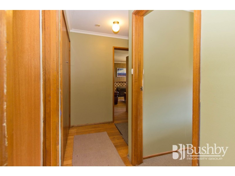 24 Pioneer Parade, Ravenswood TAS 7250