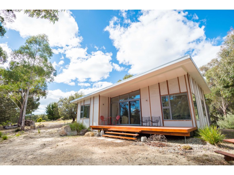 315 Medeas Cove Road, St Helens TAS 7216