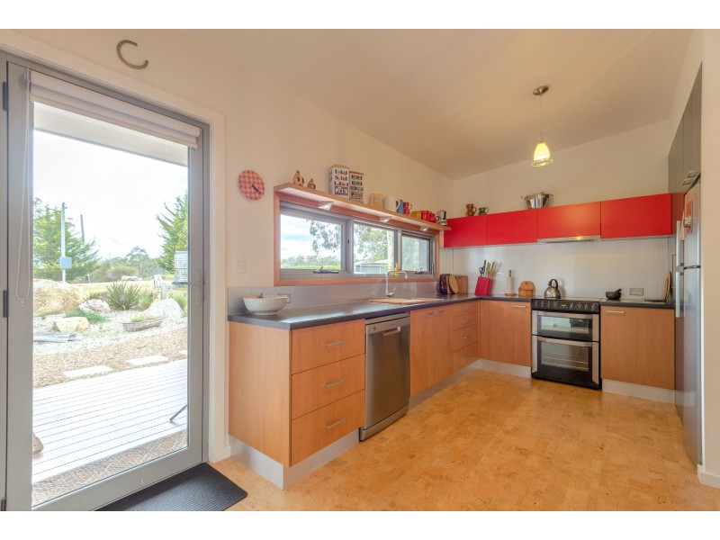 315 Medeas Cove Road, St Helens TAS 7216