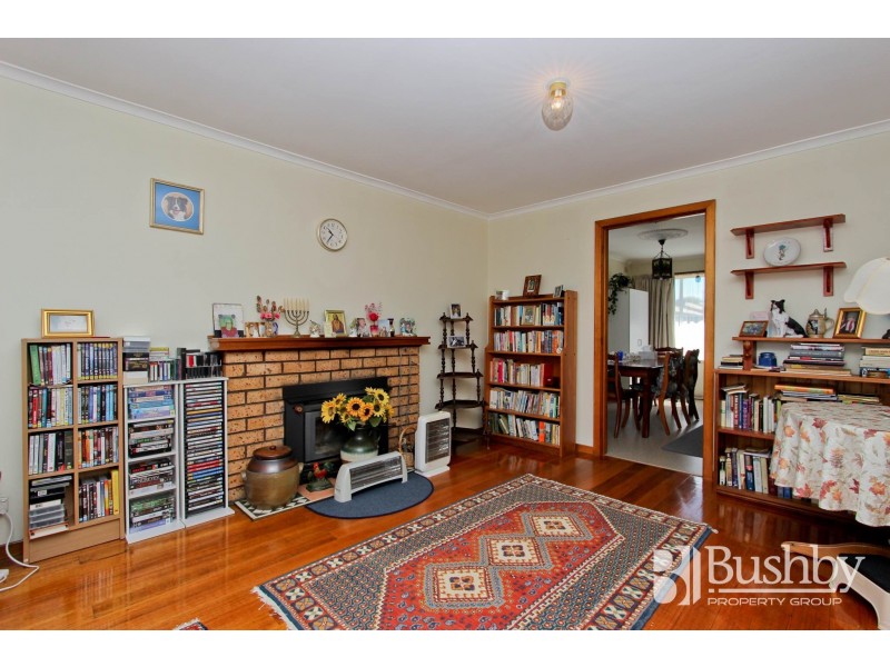 10 Rowland Crescent, Summerhill TAS 7250