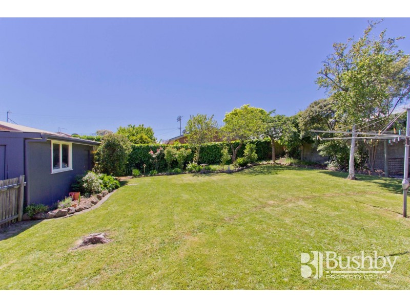 10 Rowland Crescent, Summerhill TAS 7250