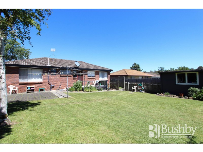 10 Rowland Crescent, Summerhill TAS 7250