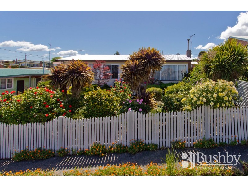 27 Kennedy Street, Mayfield TAS 7248