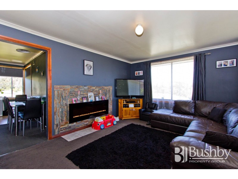 8 Oberon Place, Ravenswood TAS 7250