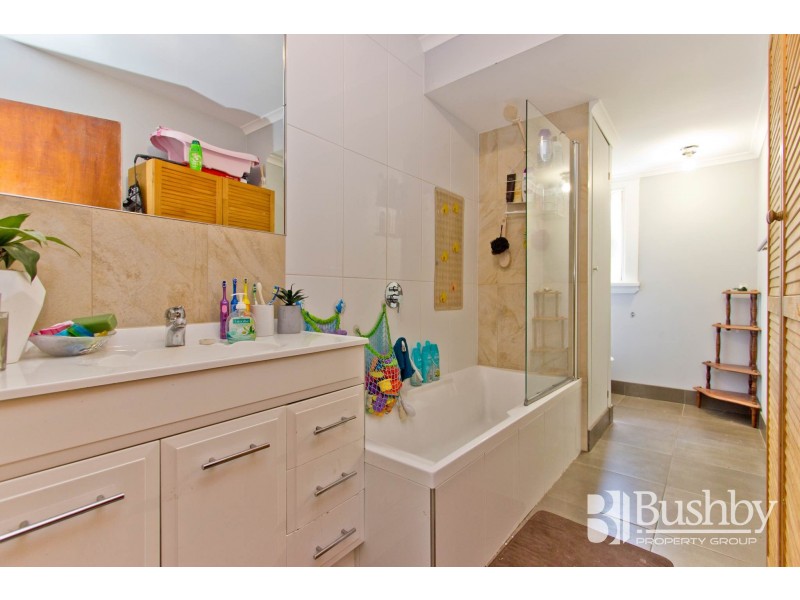 25 Henry Street, Ravenswood TAS 7250