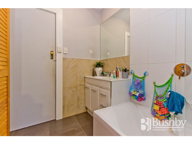 25 Henry Street, Ravenswood TAS 7250