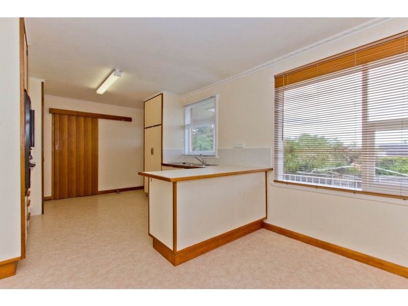 17 Egan Street, Newnham TAS 7248