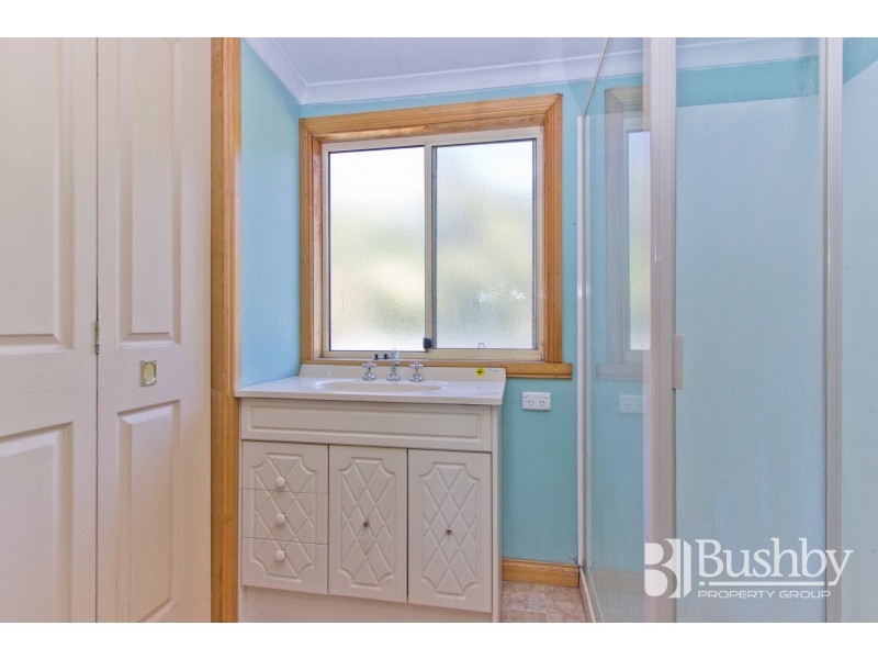 431 Gravelly Beach Road, Gravelly Beach TAS 7276