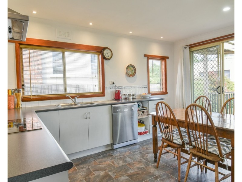 10 Freeland Crescent, Riverside TAS 7250