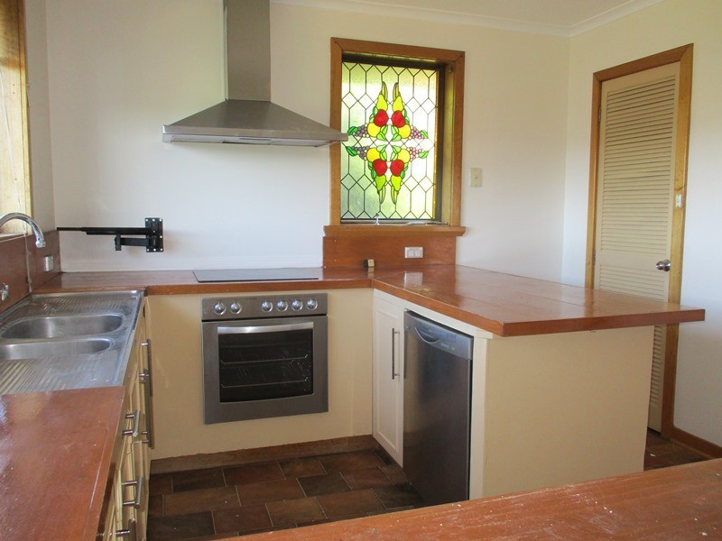 5 Redwood Crecent, Youngtown TAS 7249