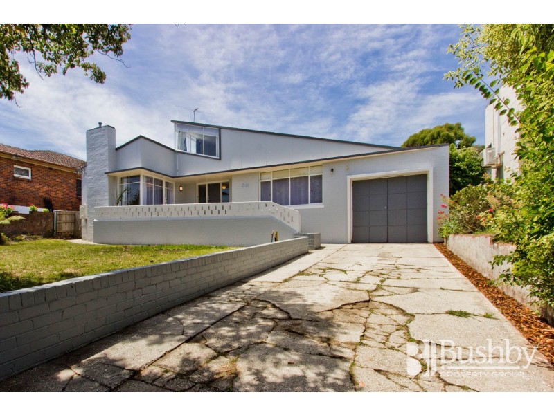 30 Alanvale Road, Newnham TAS 7248